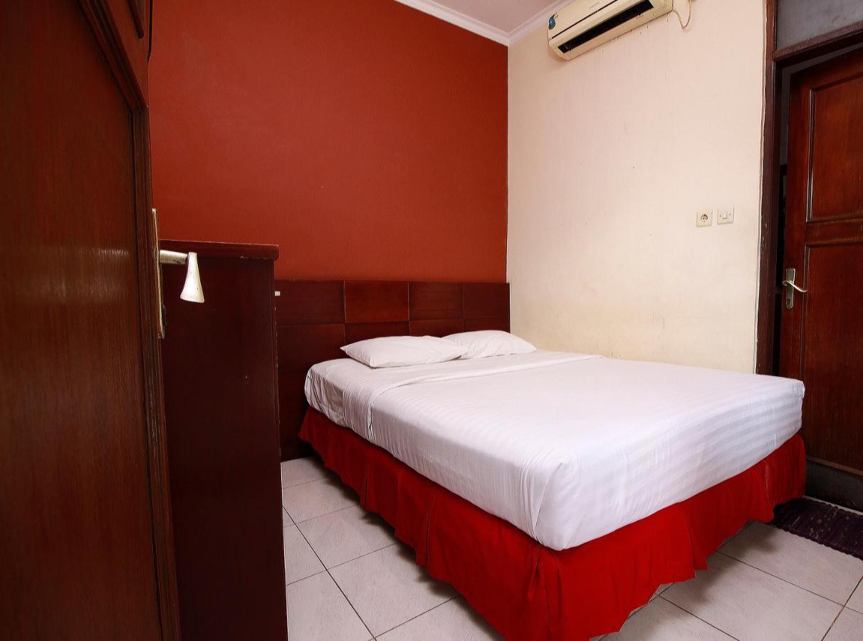 Fora Guest House Taman Lingkar Bandung Esterno foto