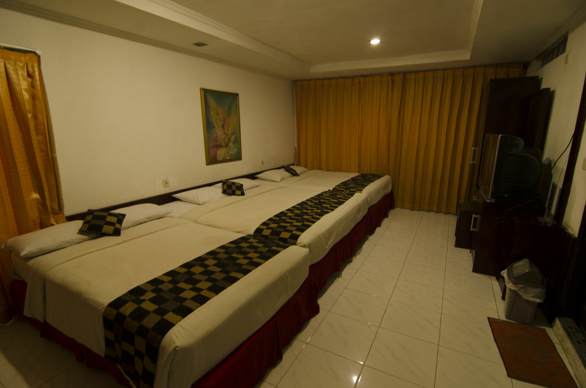 Fora Guest House Taman Lingkar Bandung Esterno foto