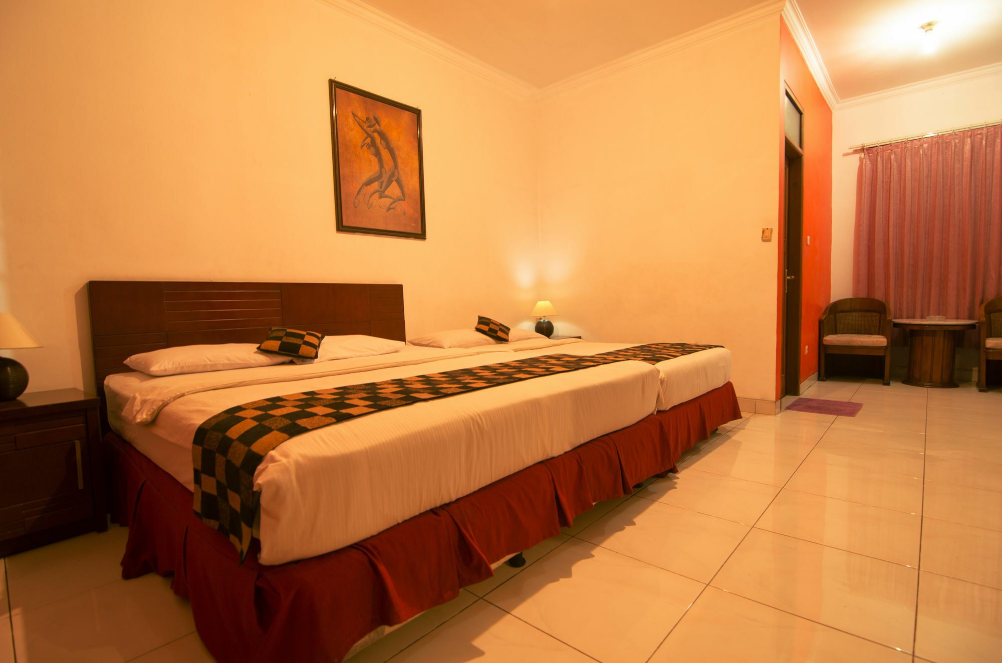 Fora Guest House Taman Lingkar Bandung Esterno foto