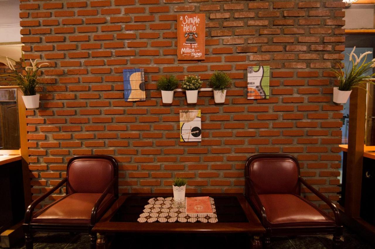 Fora Guest House Taman Lingkar Bandung Esterno foto